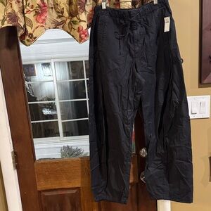 GAP Women's Black Cargo Pants